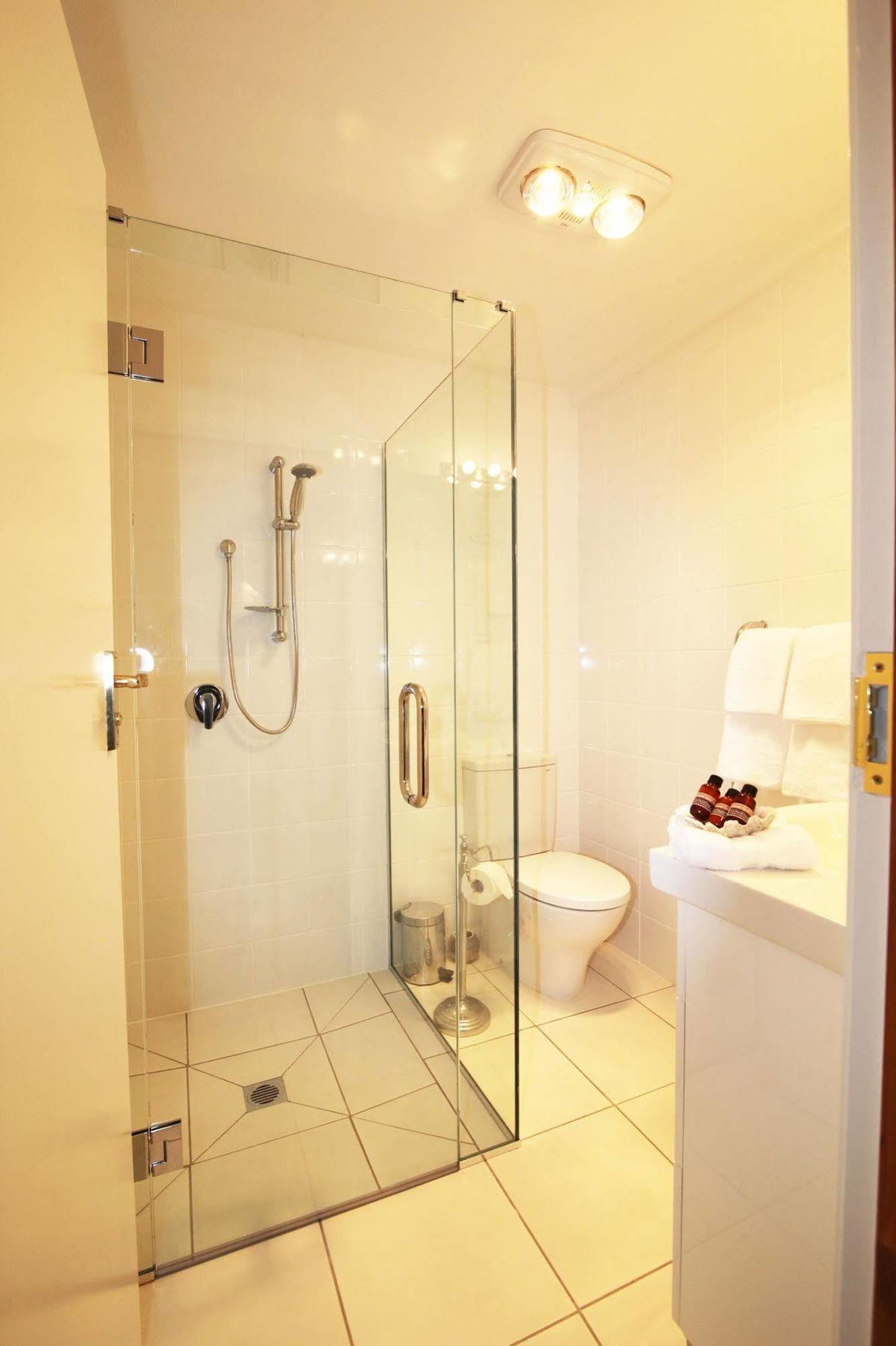 Te Puru Beach Lodge מראה חיצוני תמונה